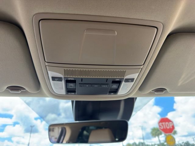 Used 2018 White Acura 3.5L image 13