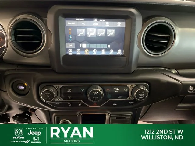 Used 2023 Black Jeep Sport image 21