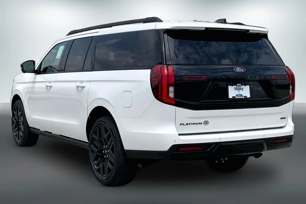 New 2026 Star White Metallic Tri-Coat Ford Platinum image 10
