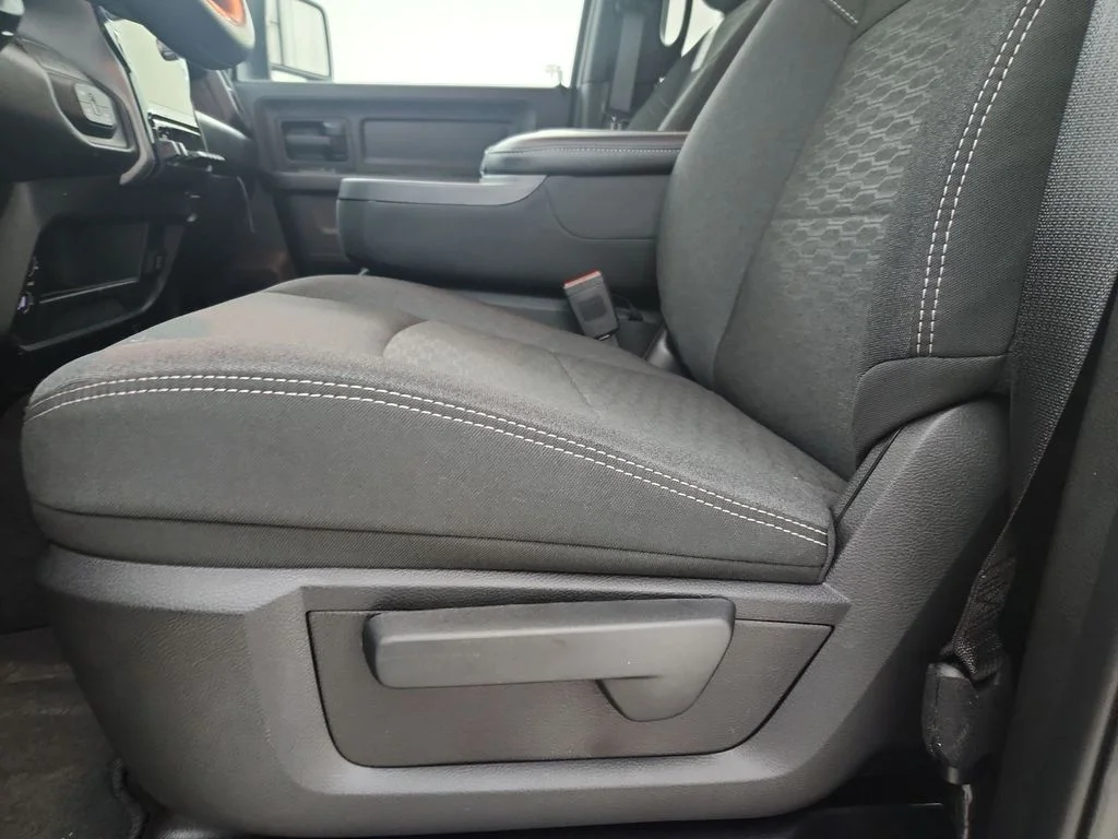 New 2026 Forged Blue Metallic RAM Tradesman image 12