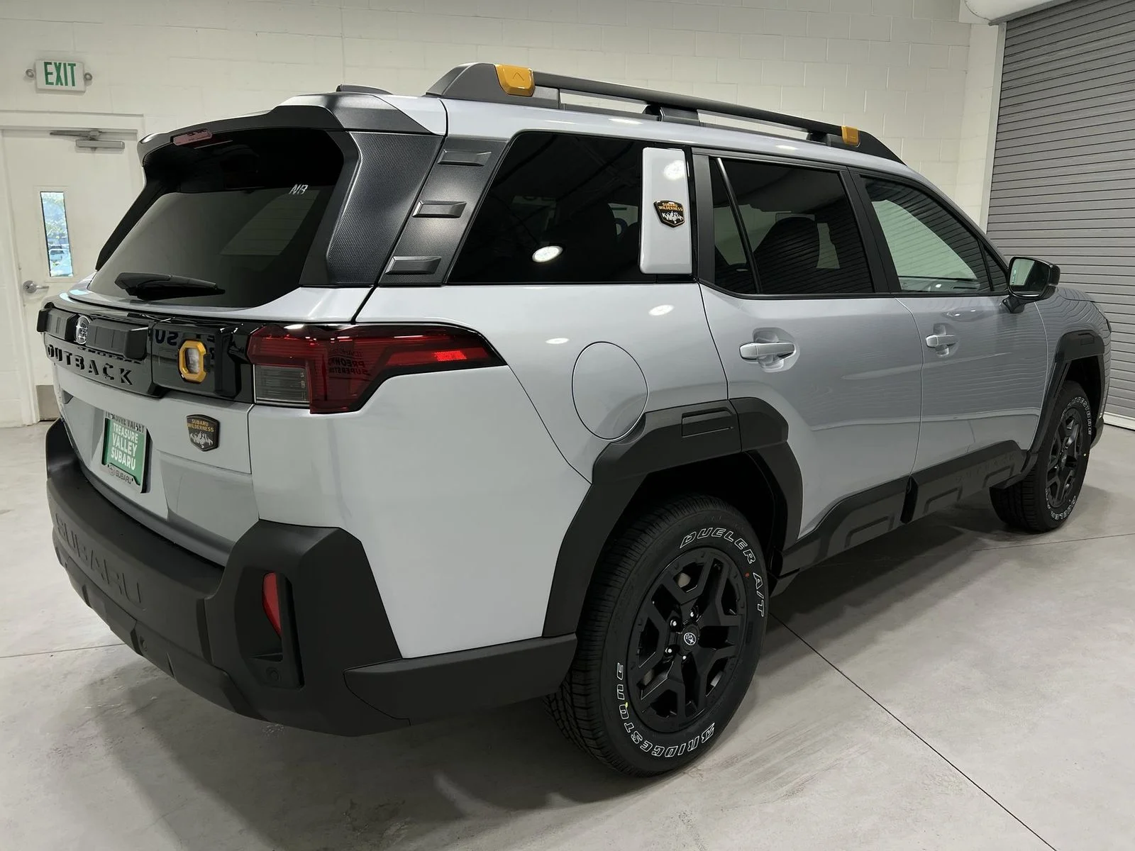 New 2026 ICE SILVER METALLIC Subaru Wilderness image 8