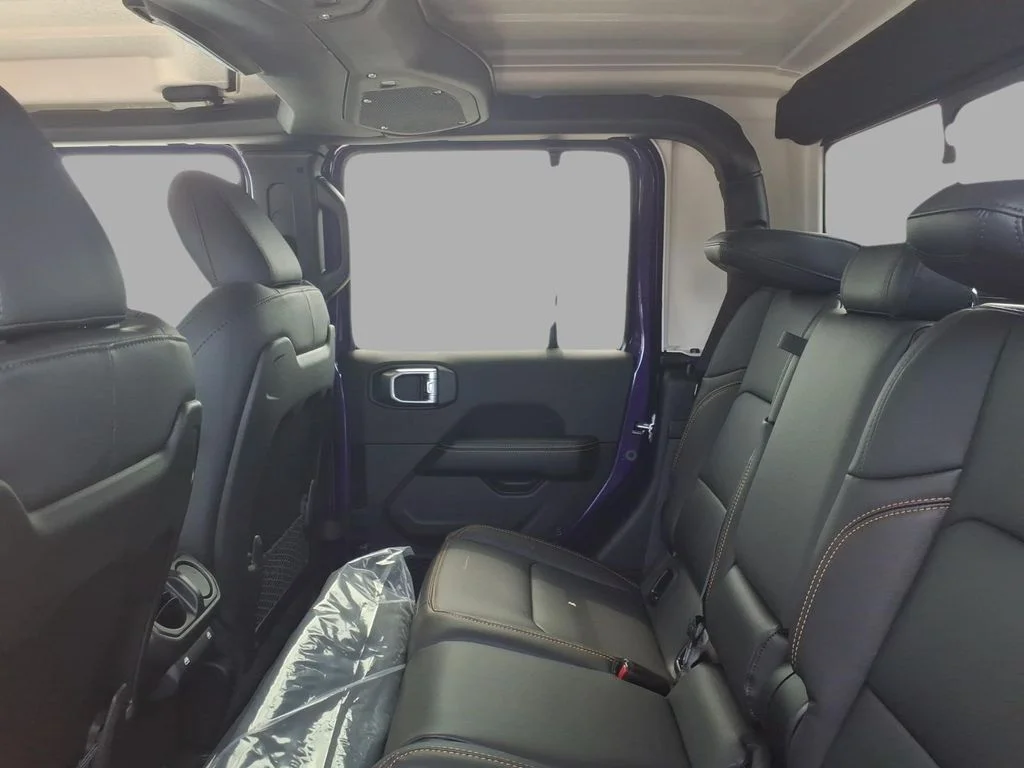 New 2026 Reign Exterior Paint Jeep Sahara image 7