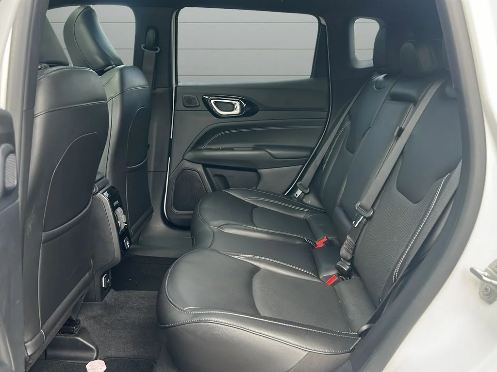 Used 2023 White Jeep Limited image 12