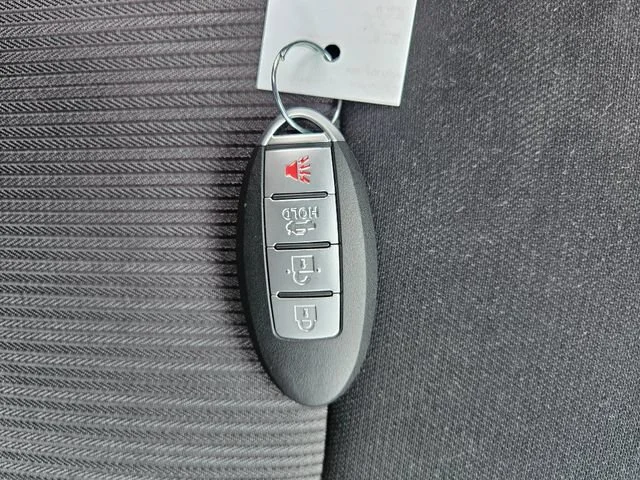 Used 2025 Gray Nissan SV image 29