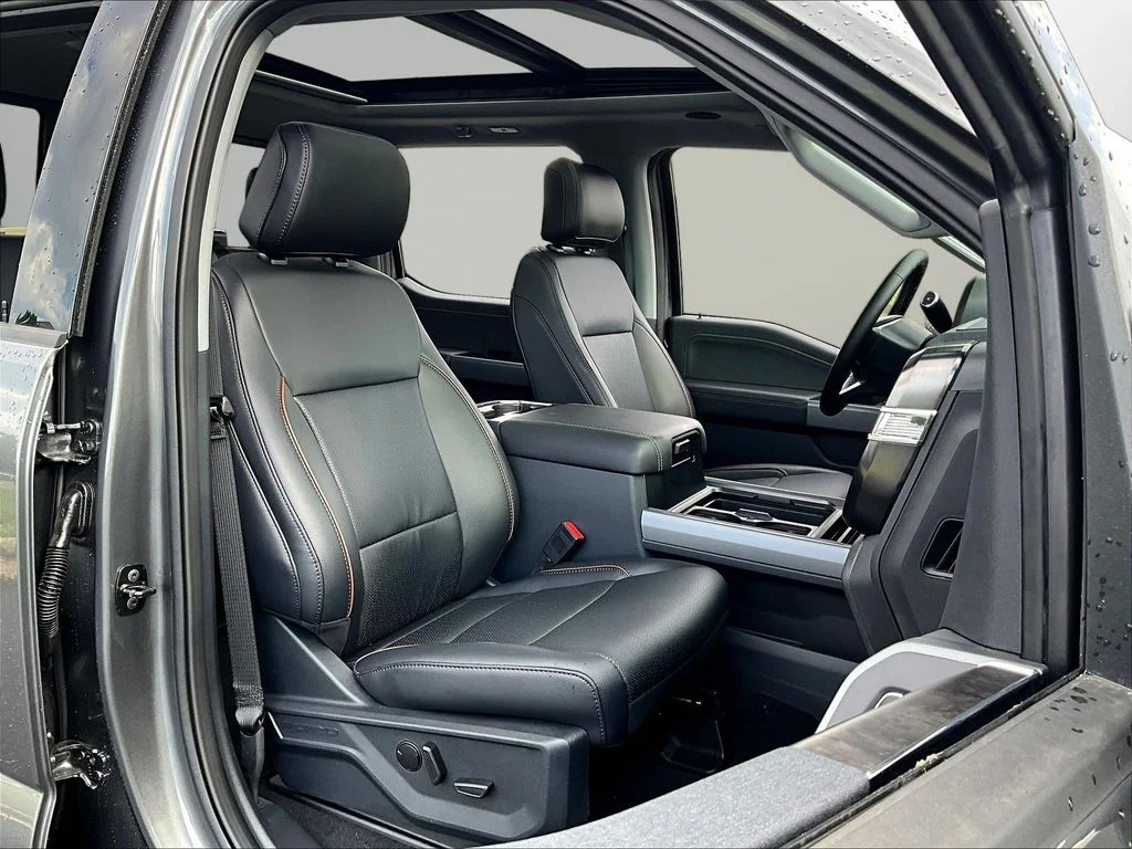 New 2026 Carbonized Gray Metallic Ford F-250® Lariat® image 10