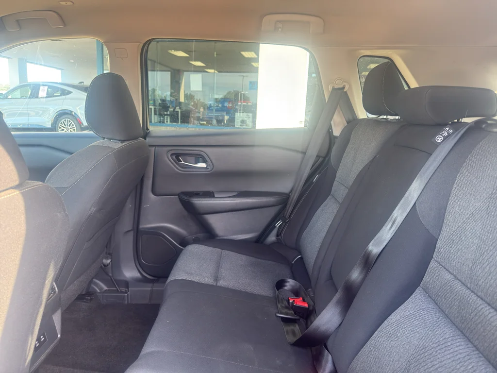 Used 2024 Super Black Nissan SV image 13