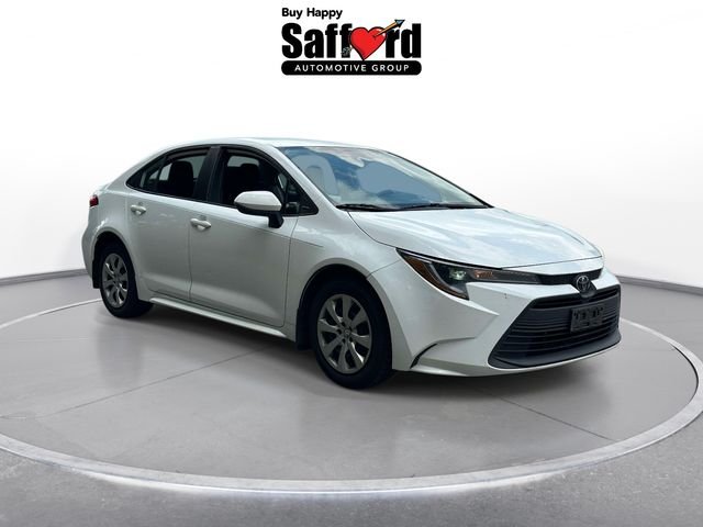 Used 2023 White Toyota LE image 6