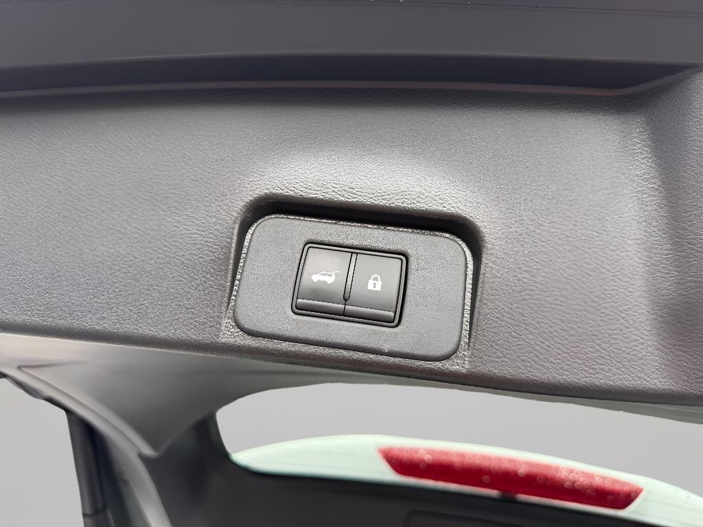 2024 Nissan Rogue SL - Photo 16