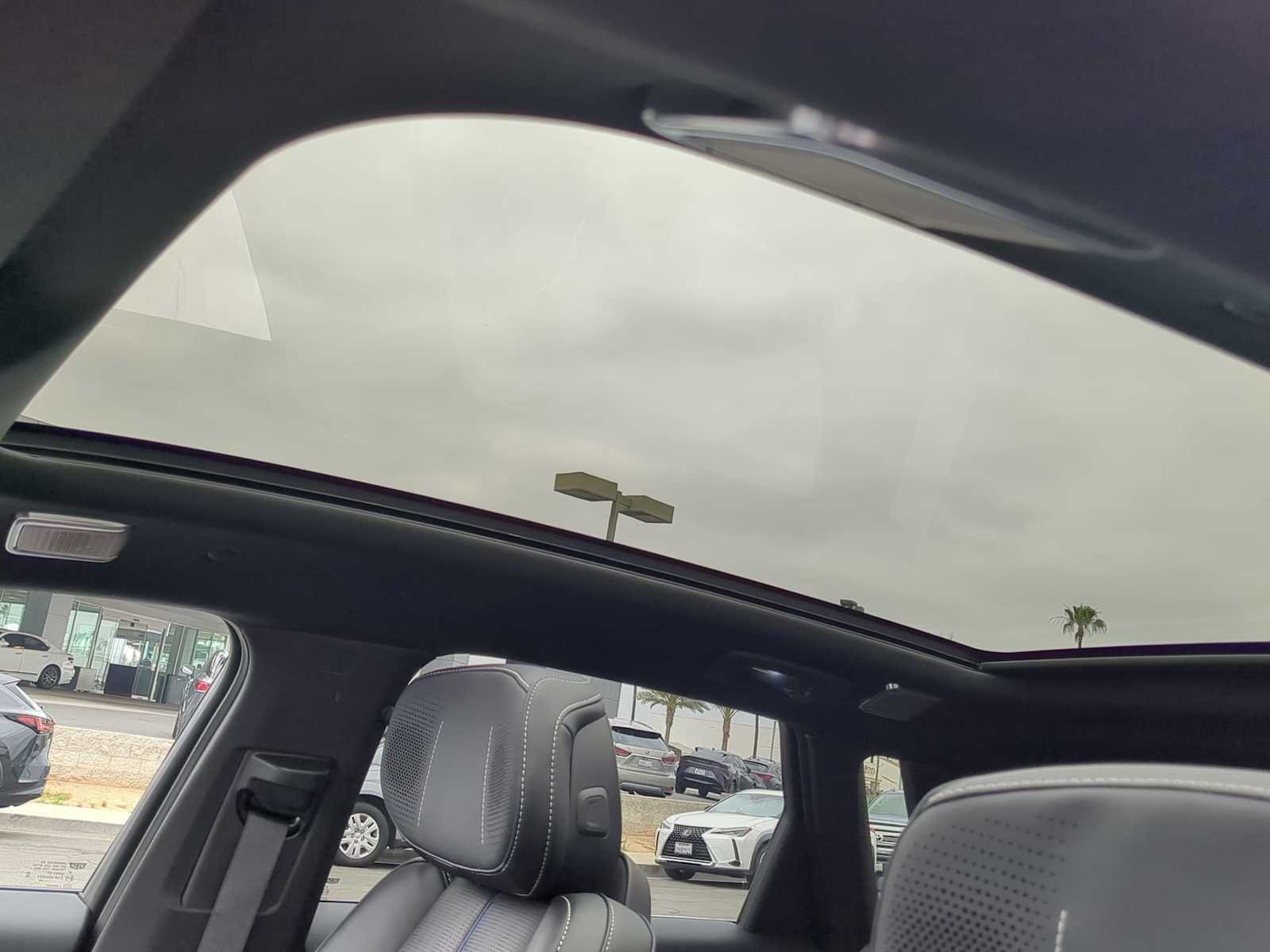 2026 Cadillac LYRIQ V - Photo 23