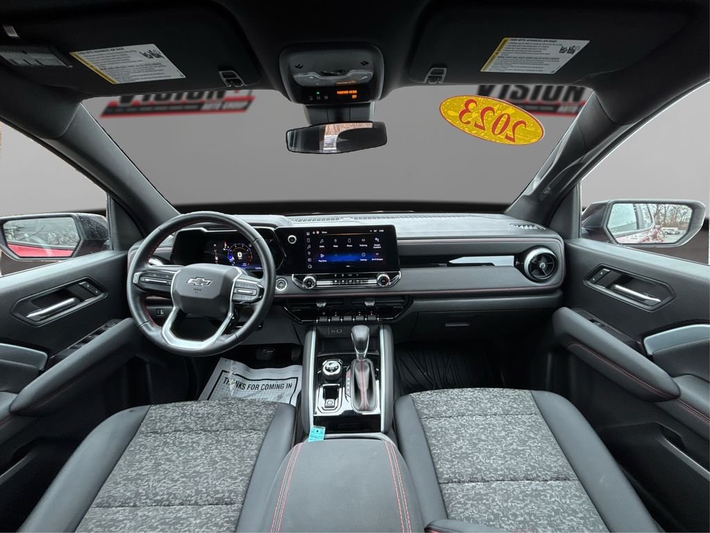 Used 2023 Red Chevrolet Z71 image 25
