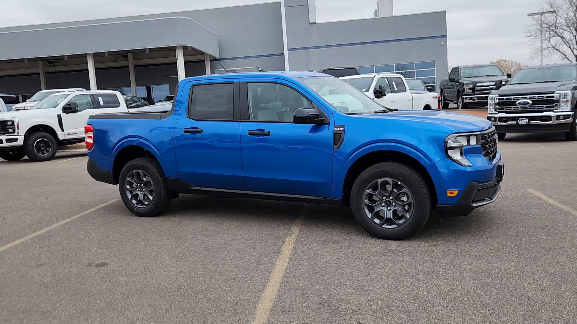 New 2026 Velocity Blue Ford XLT image 8