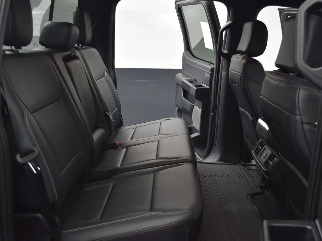 New 2026 Gray Ford Lariat image 30