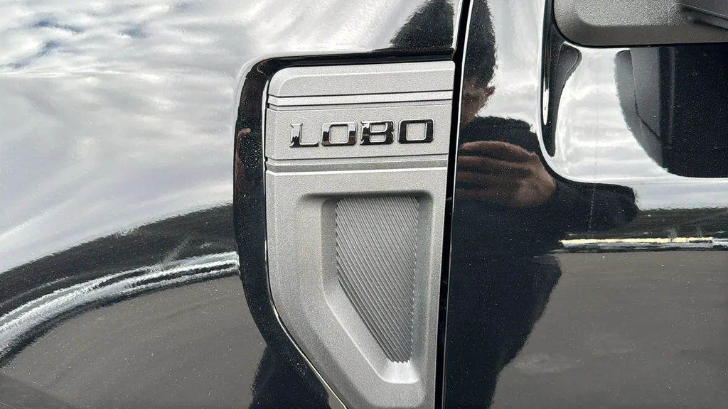 New 2026 Shadow Black Ford Maverick Lobo™ image 5