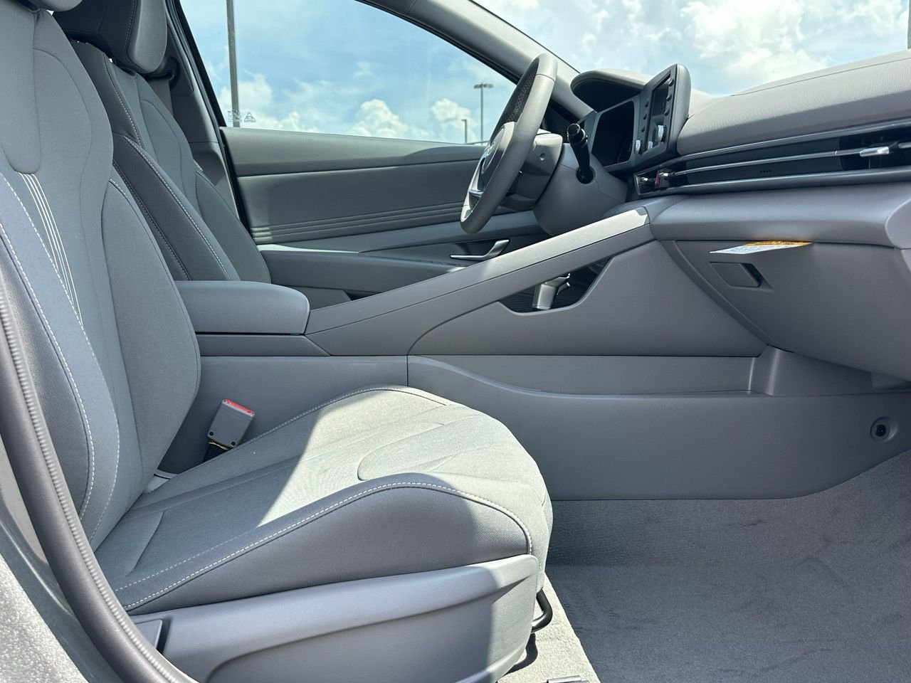 New 2026 Amazon Gray Hyundai SEL Sport image 13