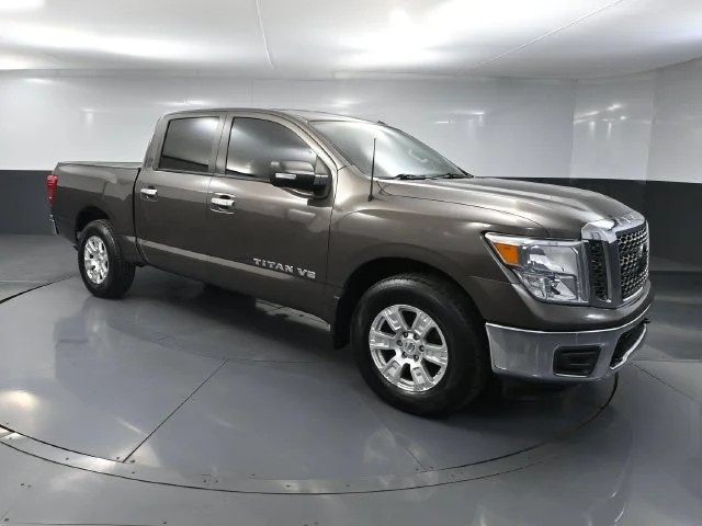 Used 2018 Brown Nissan SV image 1