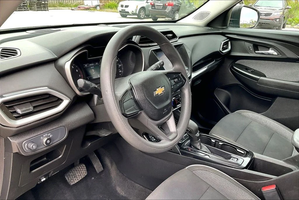 Used 2022 Gray Chevrolet LS image 14
