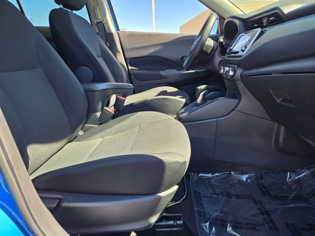 Used 2024 Electric Blue Met Nissan S image 15