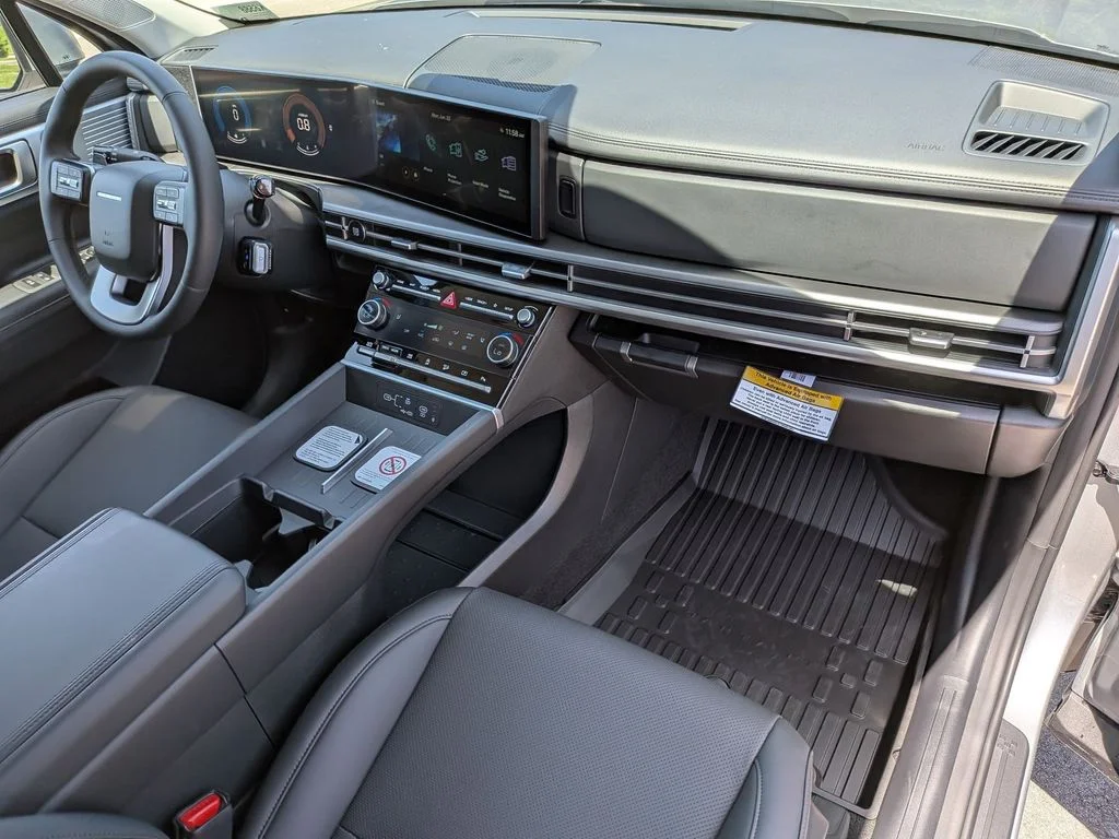 New 2026 Silver Hyundai SEL image 32