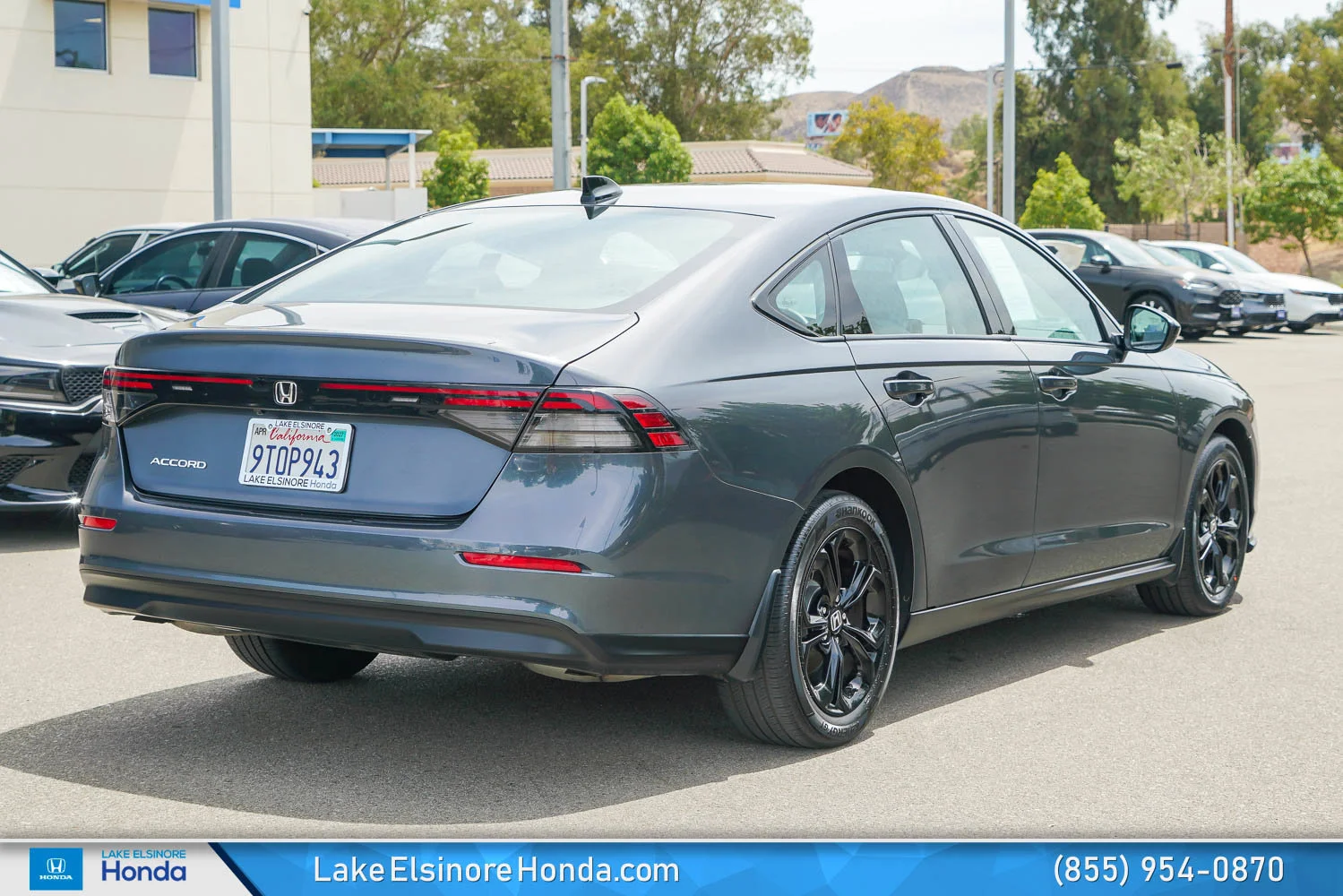 Certified Used 2025 Meteorite Gray Metallic Honda 1.5T SE image 50