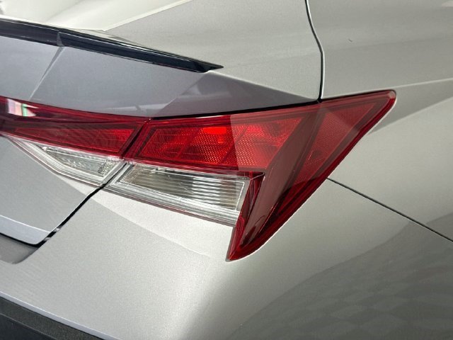 Used 2026 Fluid Metal Hyundai SEL Sport image 30