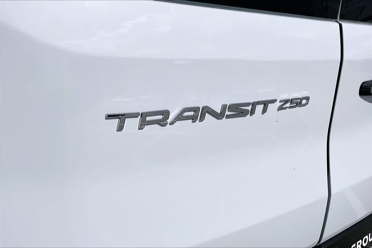 Used 2025 Oxford White Ford  image 27