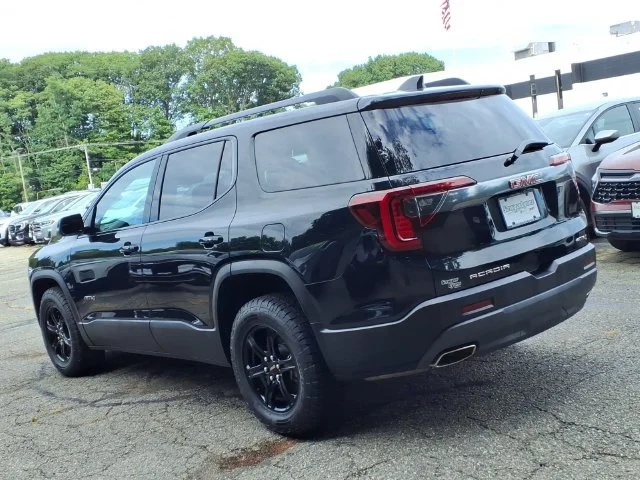 2023 GMC Acadia AT4 - Photo 4