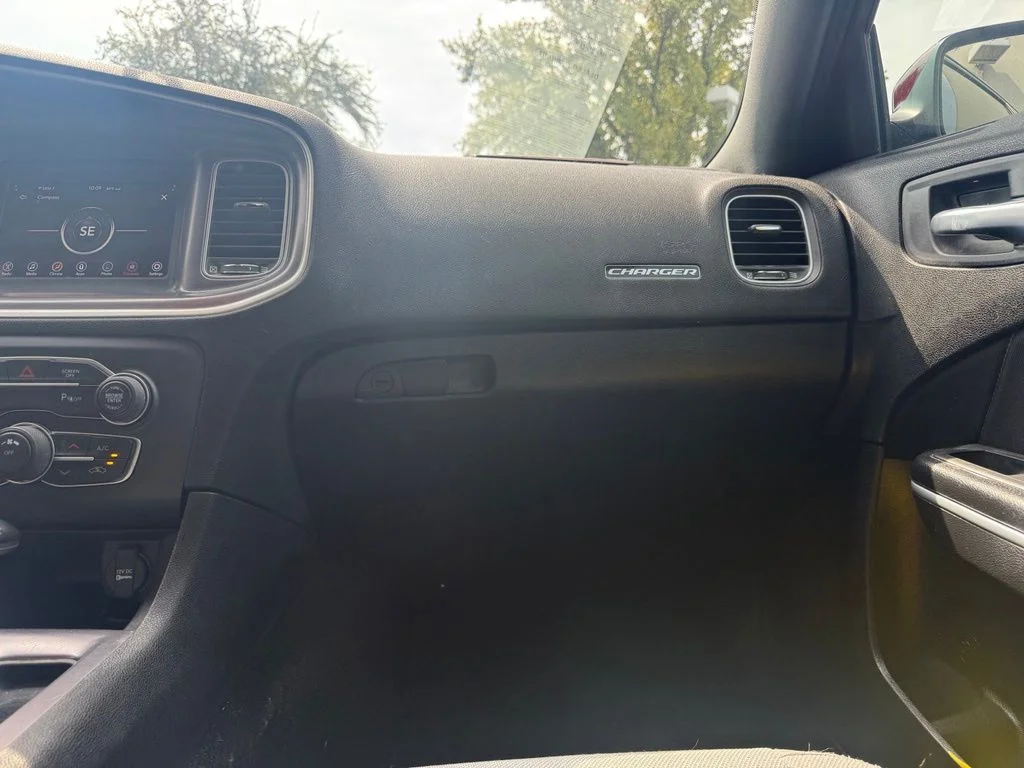 Used 2021 Red Dodge SXT image 8