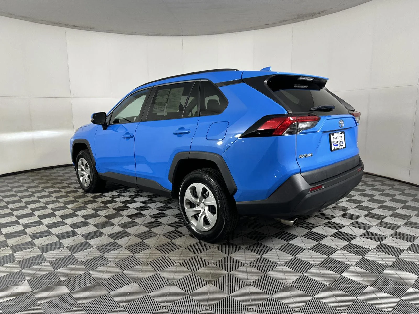 Used 2019 Blue Flame Toyota LE image 15