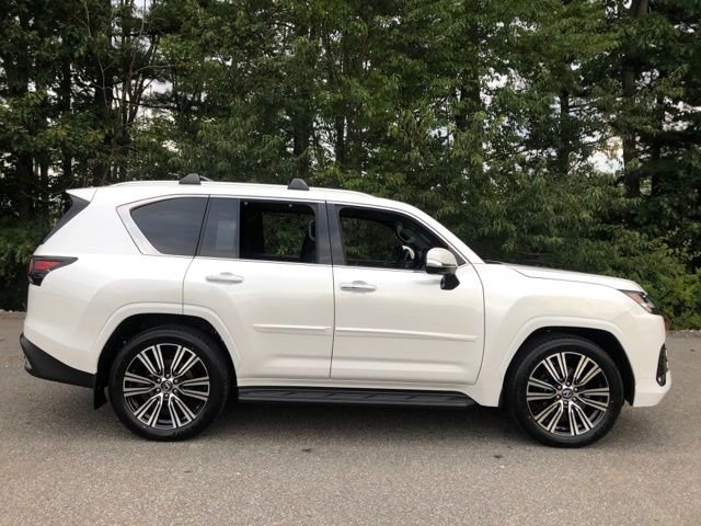 New 2026 White Pearl Lexus 600 Luxury image 2