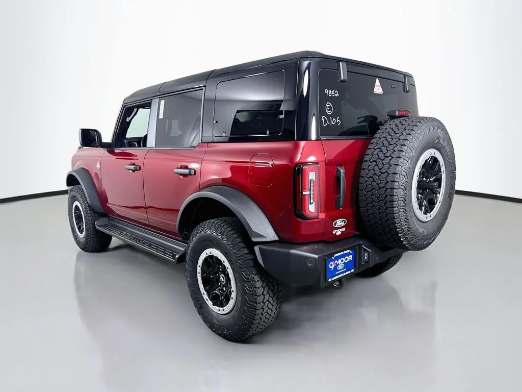 New 2026 Ruby Red Metallic Tinted Clearcoat Ford Outer Banks® image 5