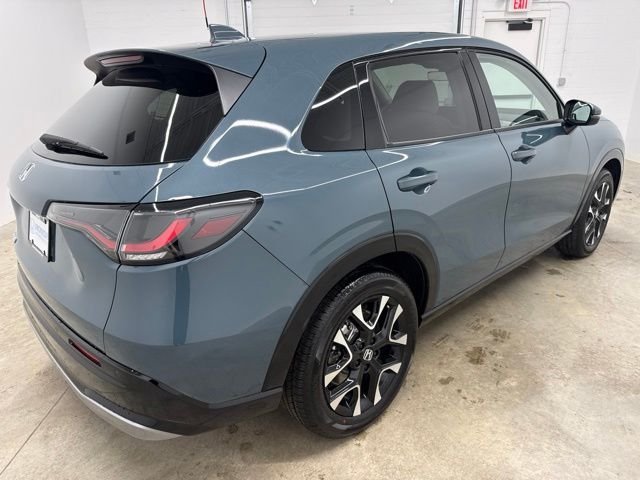 New 2027 Nordic Forest Pearl Honda EX-L image 5