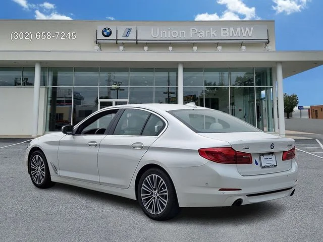 Used 2019 Mineral White Metallic BMW 530i xDrive image 6