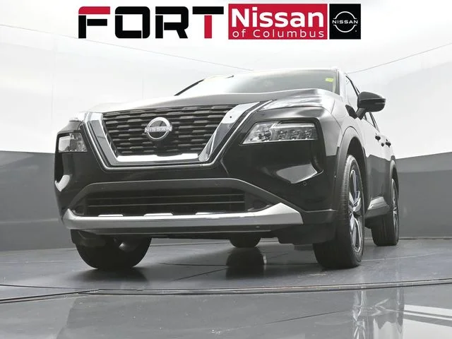 Used 2023 Black Nissan Platinum image 35