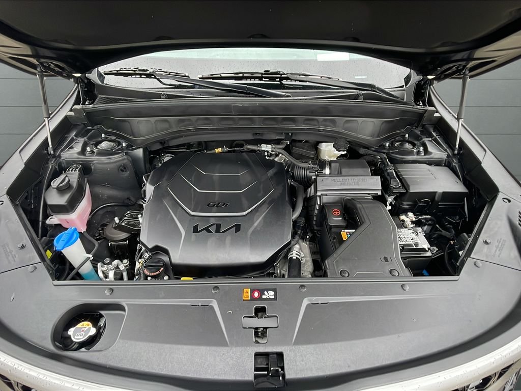 Used 2023 Black Kia SX-Prestige X-Pro image 22