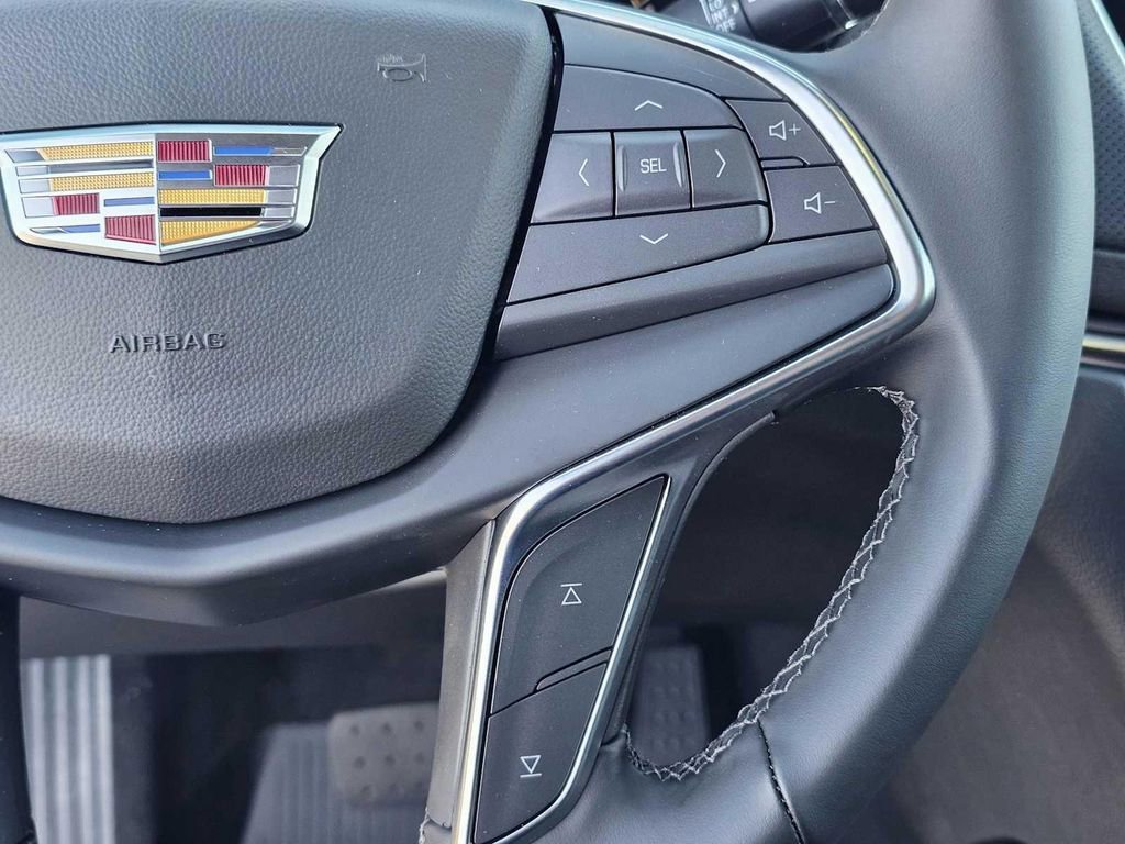 2026 Cadillac XT5 Luxury - Photo 17