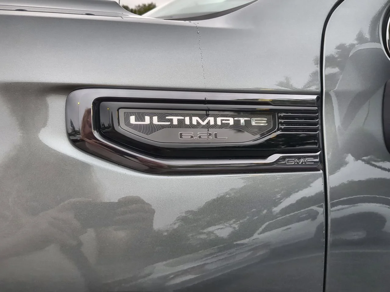 New 2026 Sterling Metallic GMC Denali Ultimate image 33