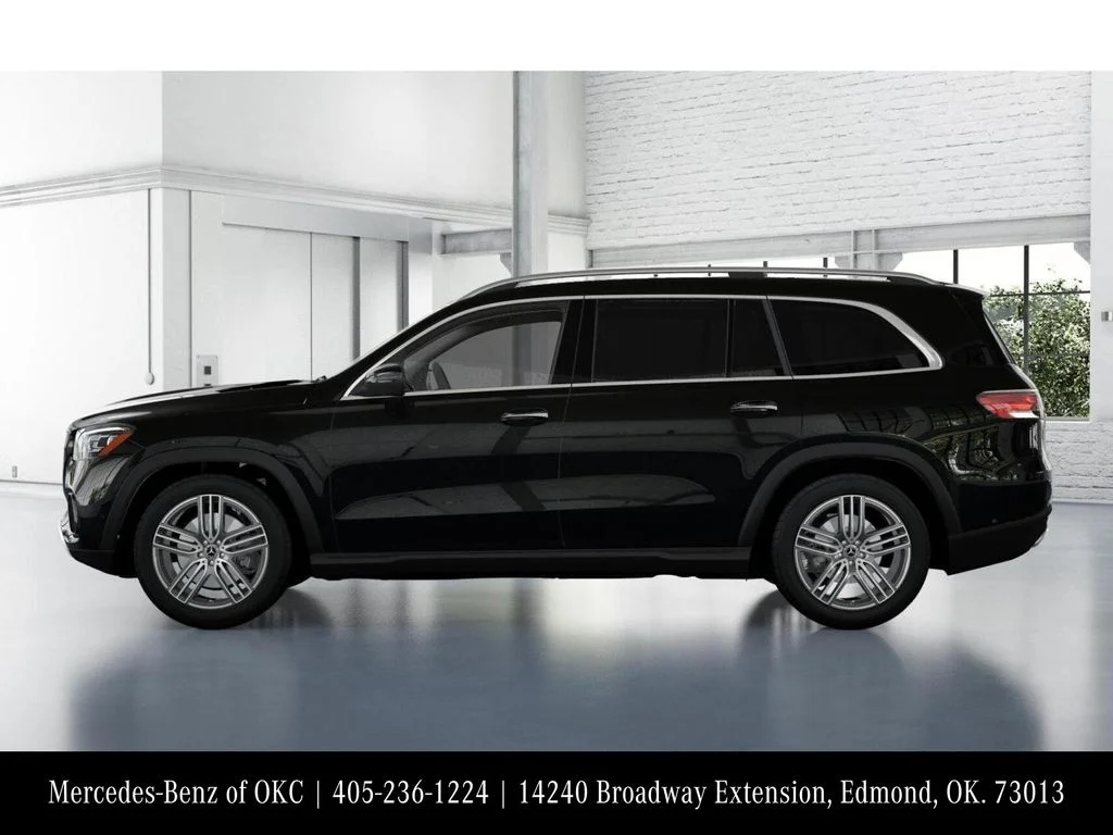 Used 2026 Black Mercedes-Benz GLS 450 image 34