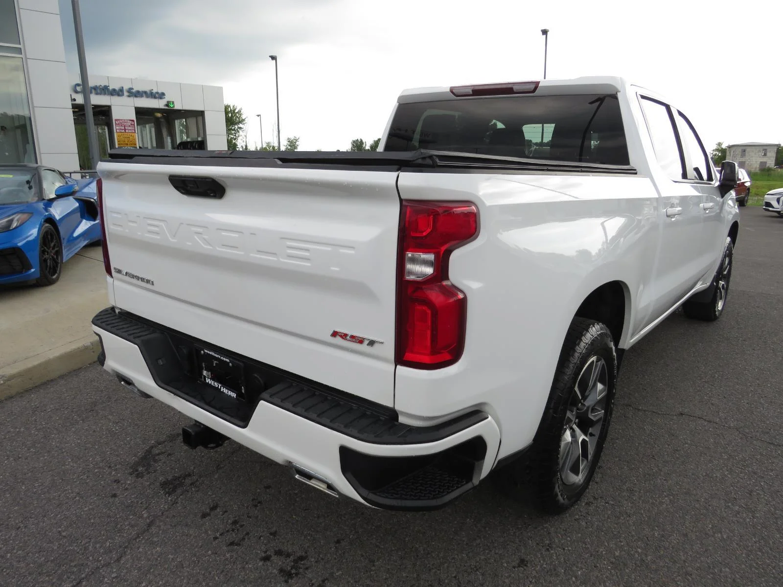 Used 2023 Summit White Chevrolet RST image 7