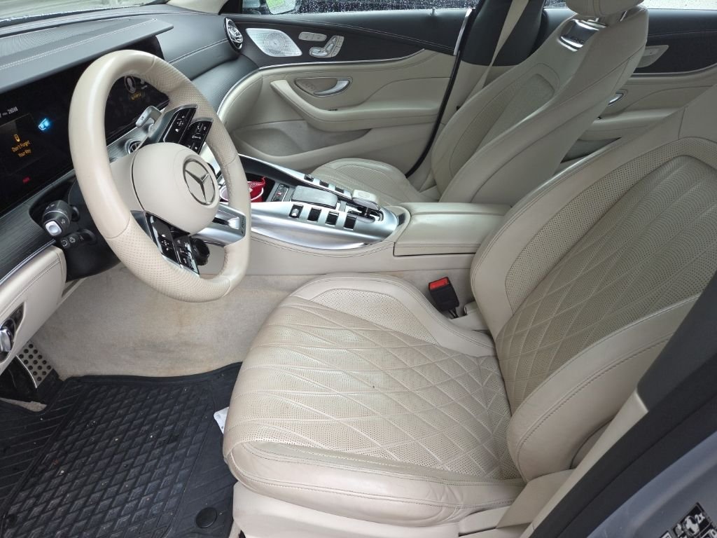 Certified Used 2022 Cirrus Silver Metallic Mercedes-Benz  image 4