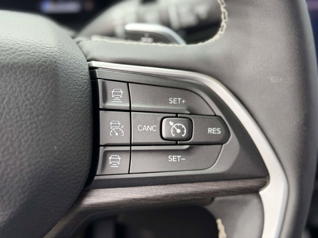 Used 2025 Red Jeep Limited image 29