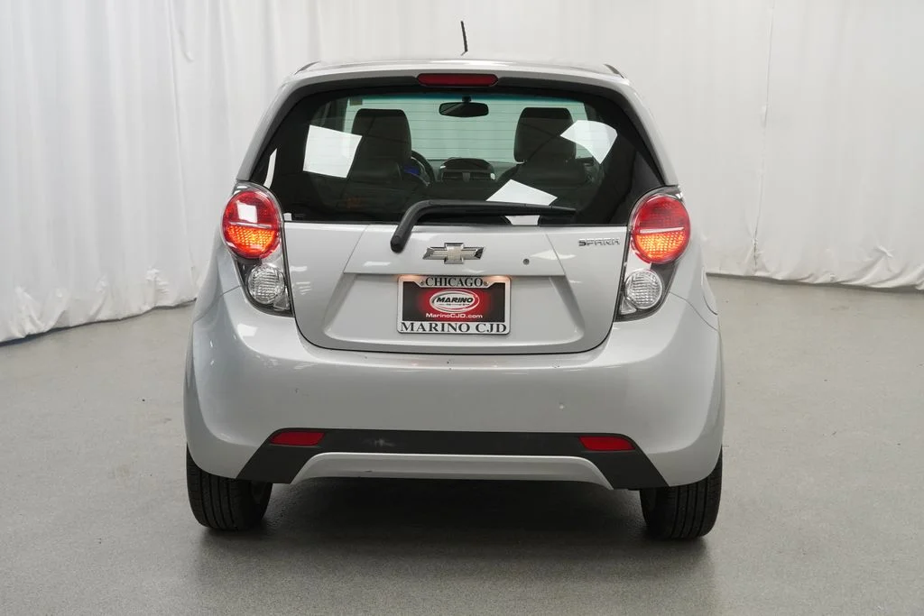 Used 2015 Silver Chevrolet 1LT image 10