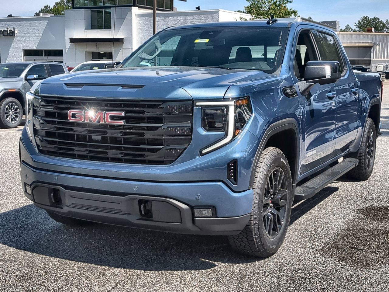 New 2026 DOWNPOUR METALLIC GMC Elevation image 4