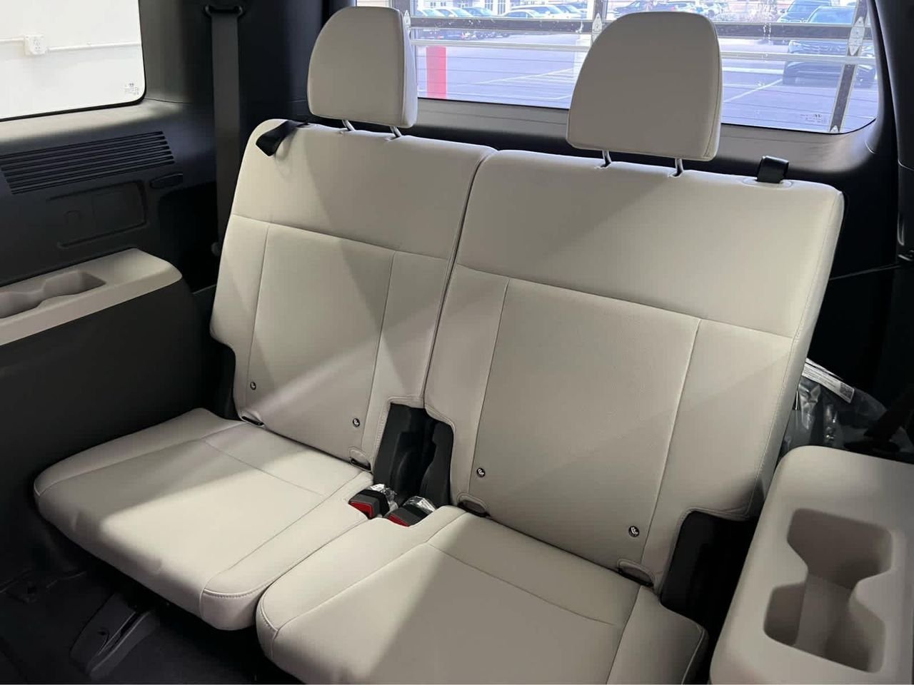 New 2026 Serenity White Hyundai SE image 30