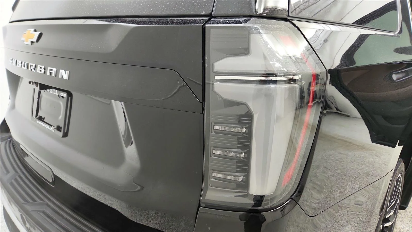2026 Chevrolet Suburban High Country - Photo 15