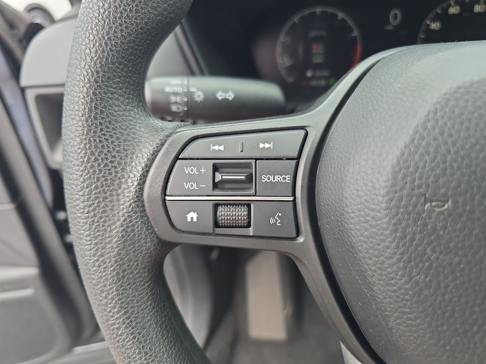 2025 Honda CR-V EX - Photo 23