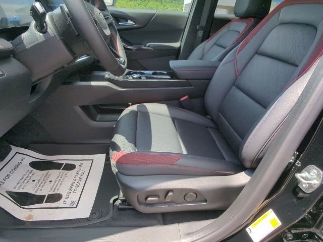 New 2026 Mosaic Black Metallic Chevrolet RS image 10