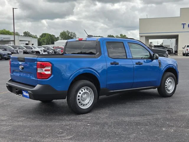 Used 2026 Blue Ford XL image 7