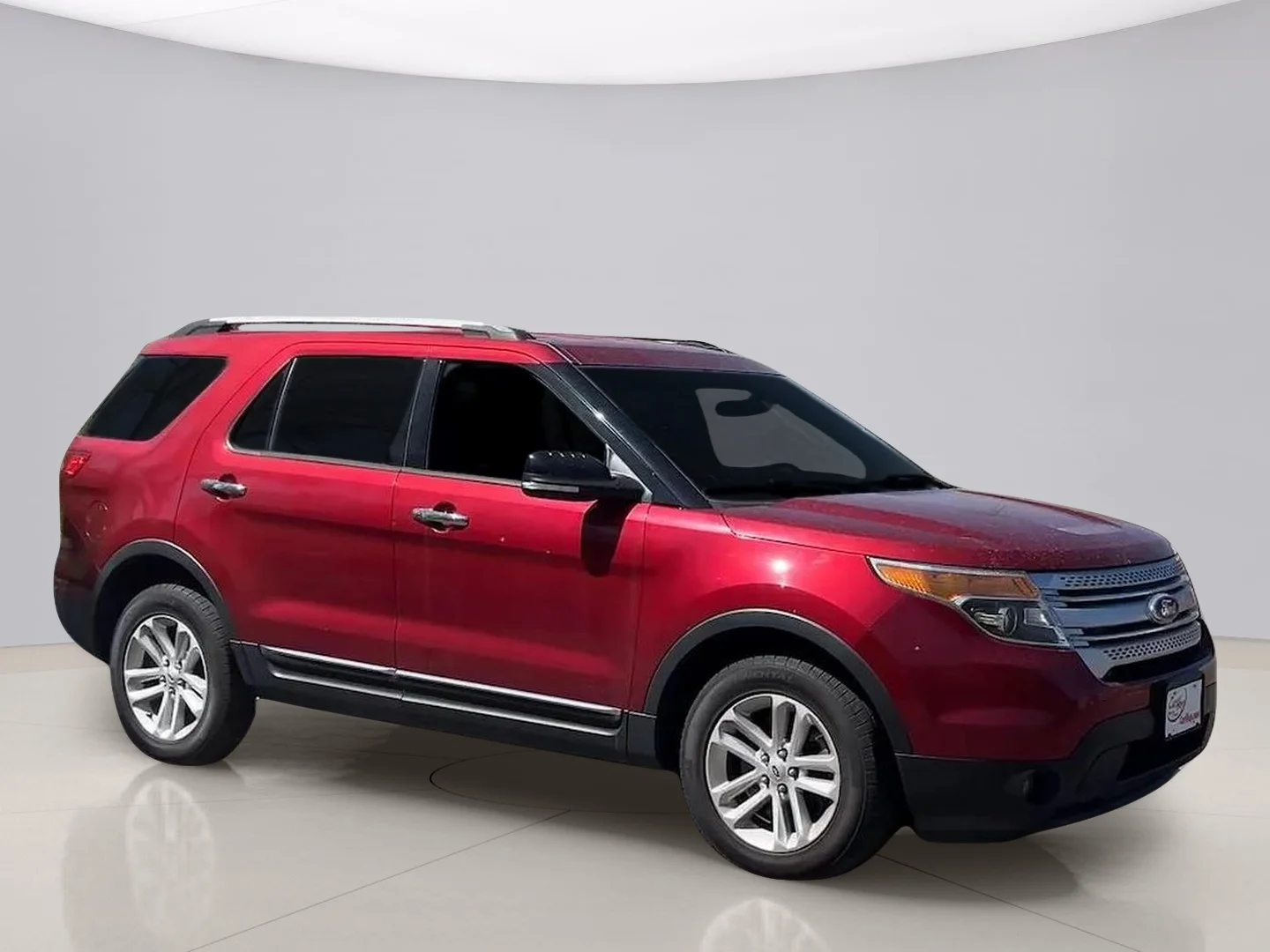 Used 2014 Red Ford XLT 4WD image 7