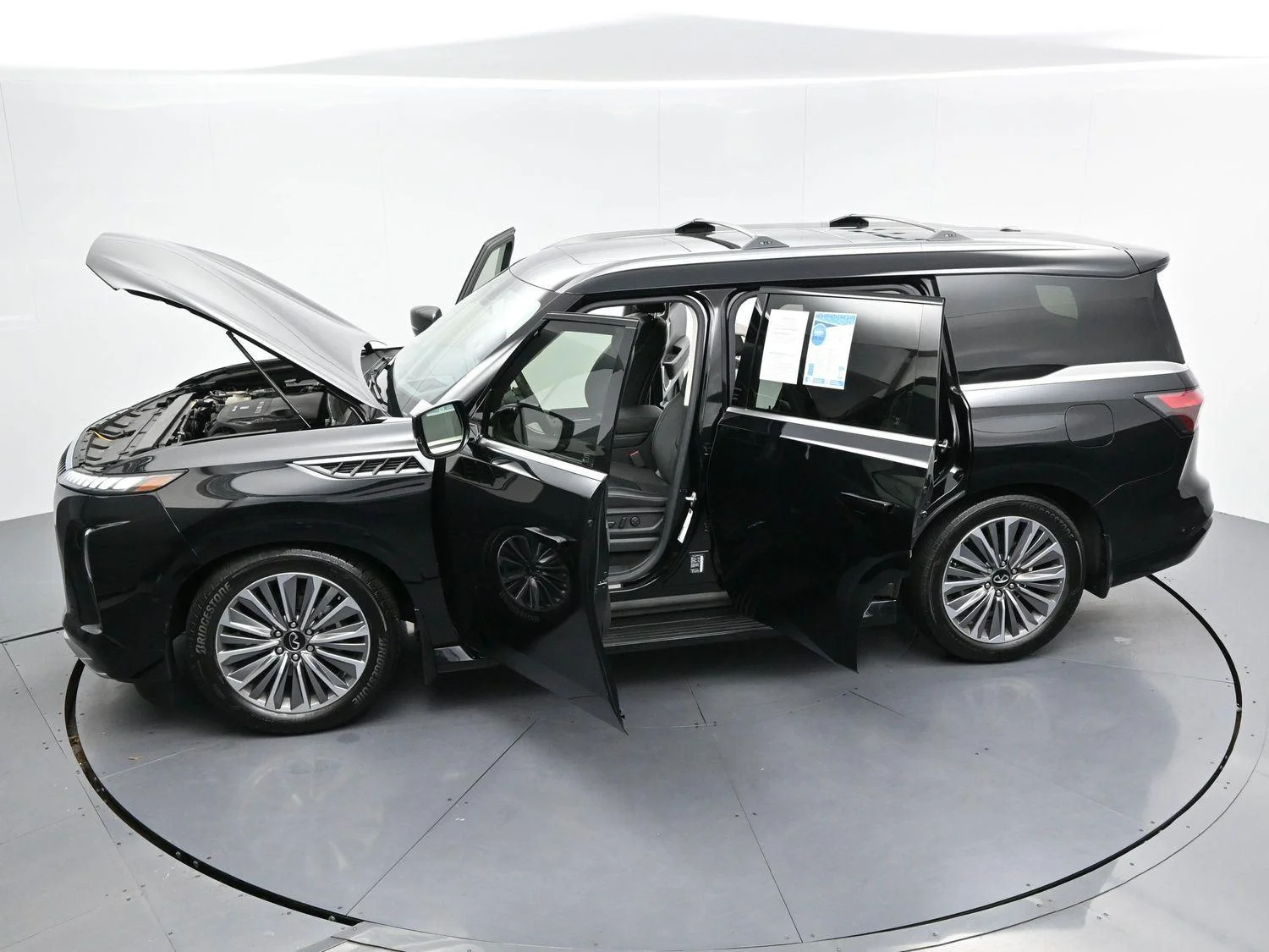 Used 2025 Black Obsidian INFINITI LUXE image 41