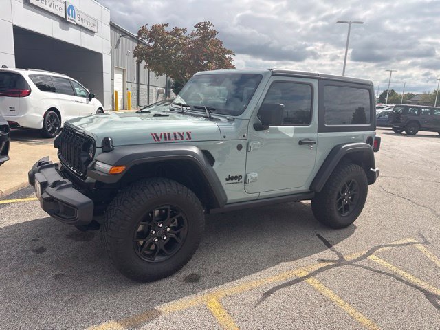 Used 2024 Gray Jeep Willys image 2